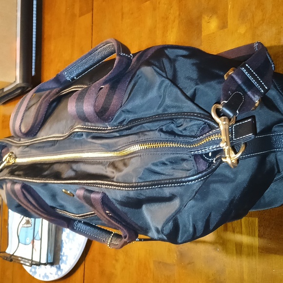 Coach Ellis Weekender - Picture 7 of 13